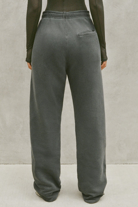 Oversized Straight Leg Jogger